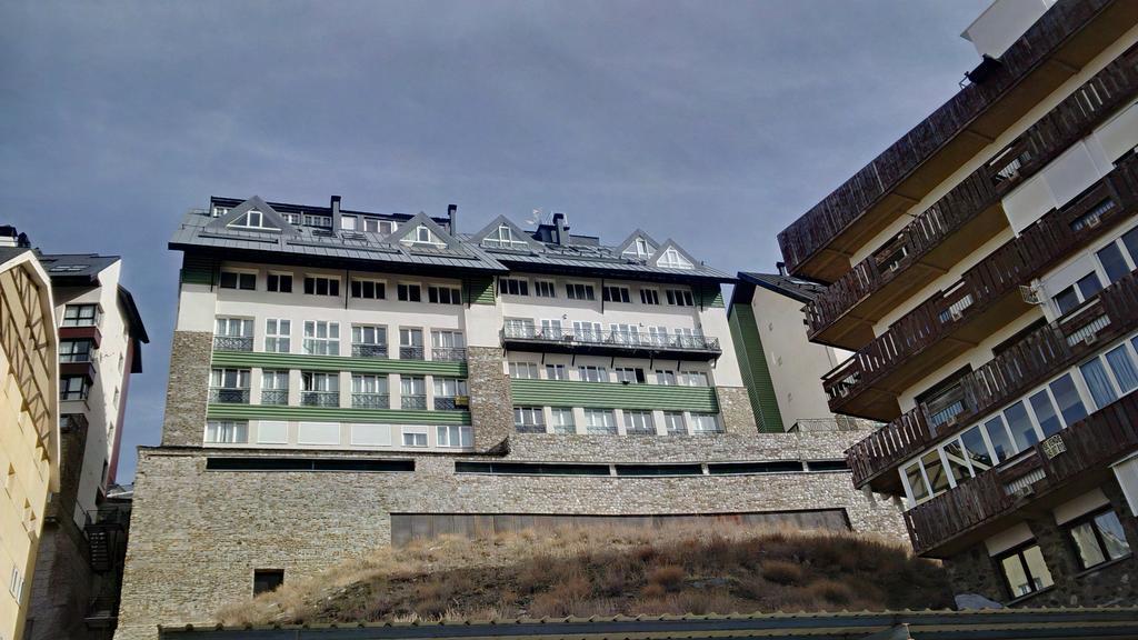 Apartamento Edificio Serraneu. Sierra Nevada. Granada Habitación foto