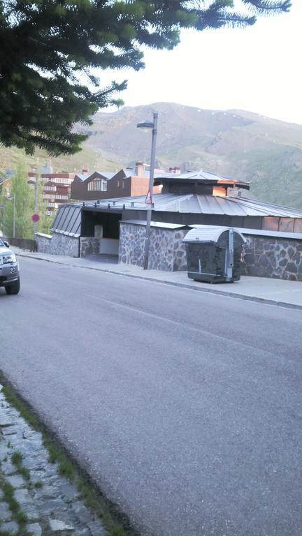 Apartamento Edificio Serraneu. Sierra Nevada. Granada Exterior foto